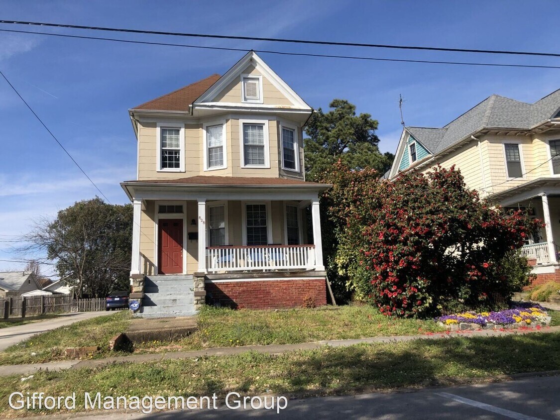 Building Photo - 4 br, 2 bath House - 828 W. 49th St