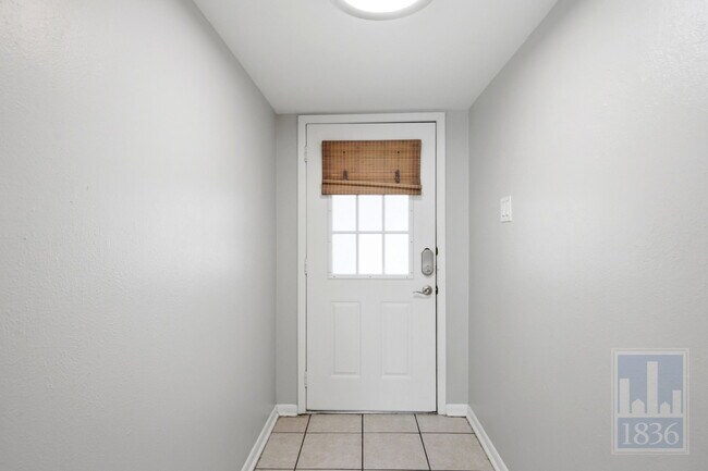 Foto del edificio - 8912 Hunters Trace