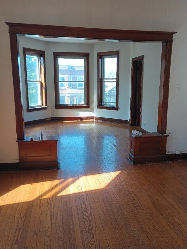 Foto del edificio - 5531 S Honore St