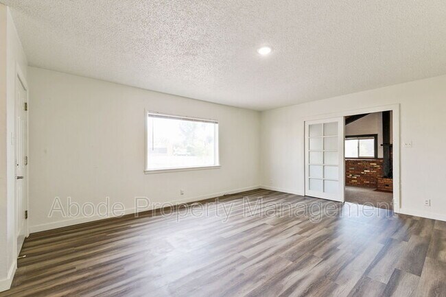 Building Photo - 3303 W CR 54