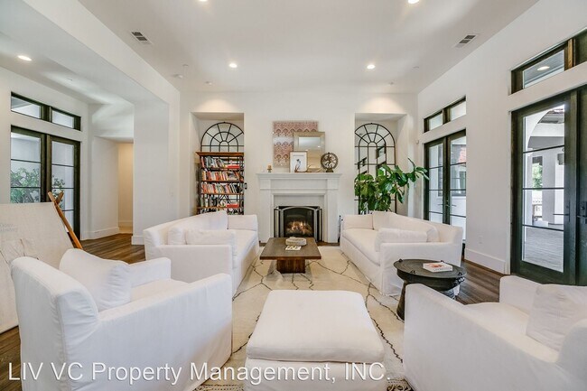 Building Photo - 6 br, 5.5 bath House - 12923 Blue Heron Cr