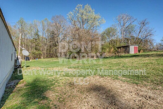 Building Photo - 900 Frye Rd
