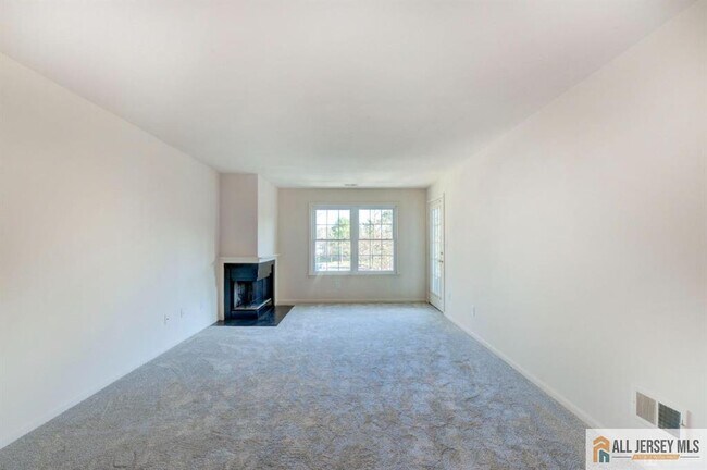 Foto del edificio - 1909 Tanglewood Ct