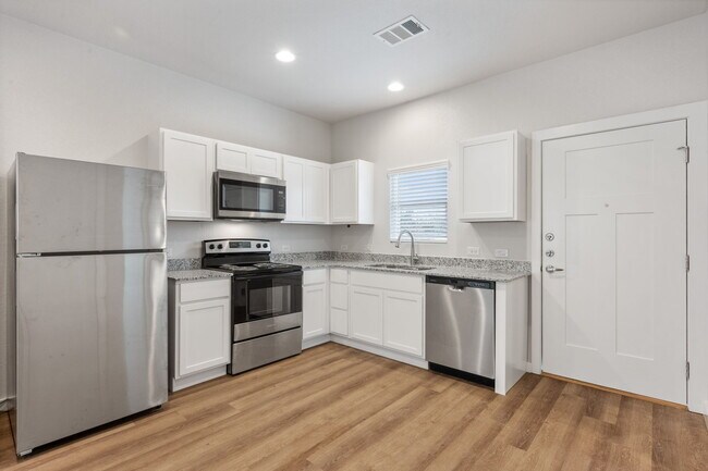 Foto del edificio - North Creek Cottages