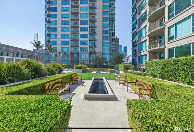 Foto del edificio - 219 Brannan St