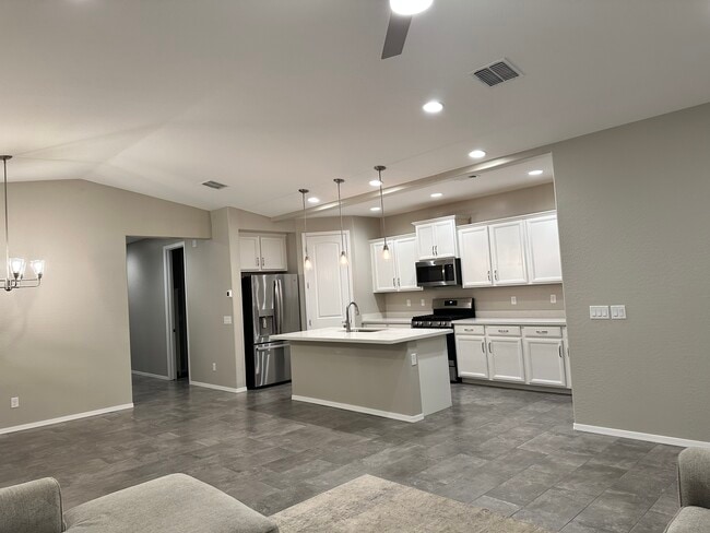 Dining room area attached to beautiful kitchen - 6272 Barn Owl Ave