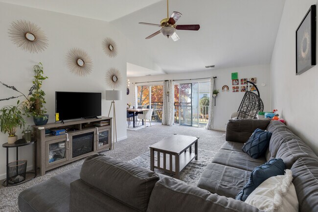 Foto del edificio - 204 Dublin Ln