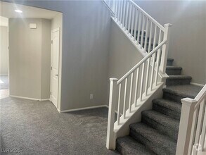 Building Photo - 8365 S Pioneer Way