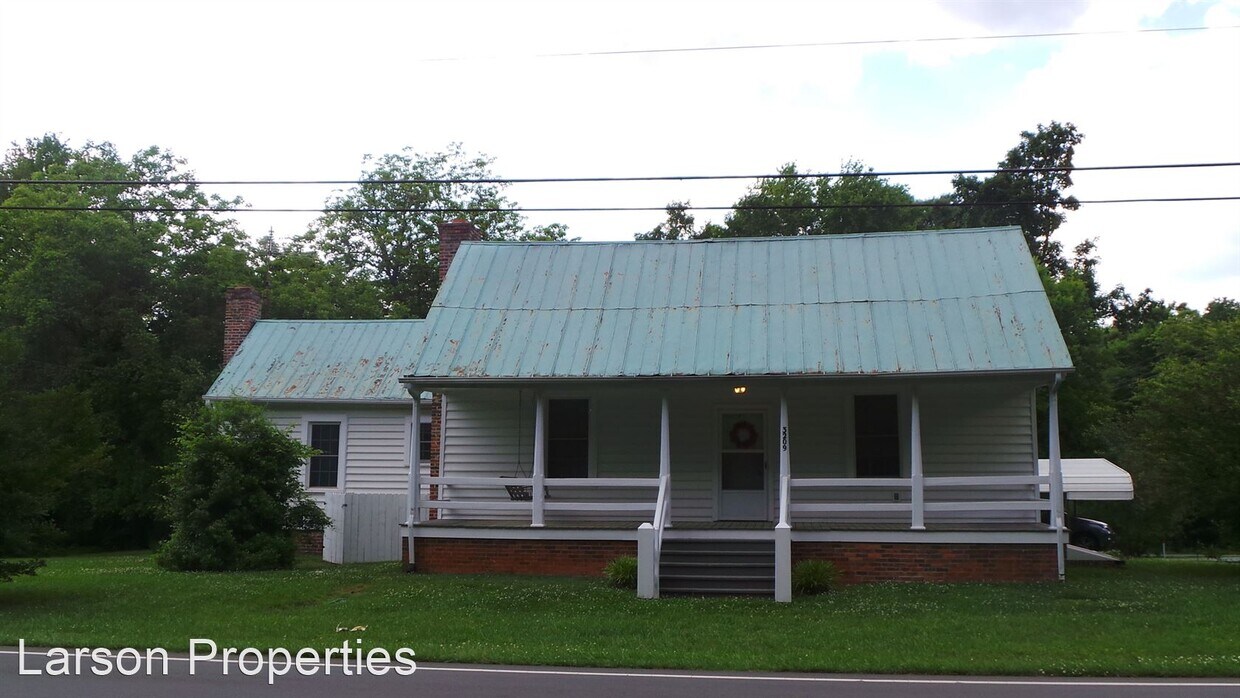 Primary Photo - 2 br, 1.5 bath House - 3209 NC Hwy 119 South