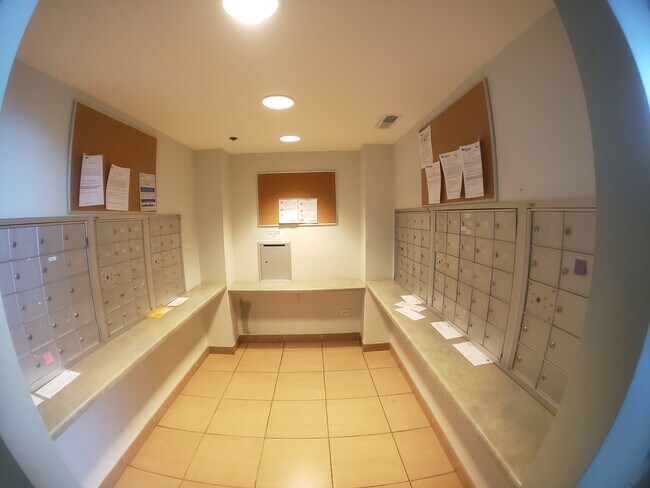 Foto del edificio - 100 N Hermitage Ave