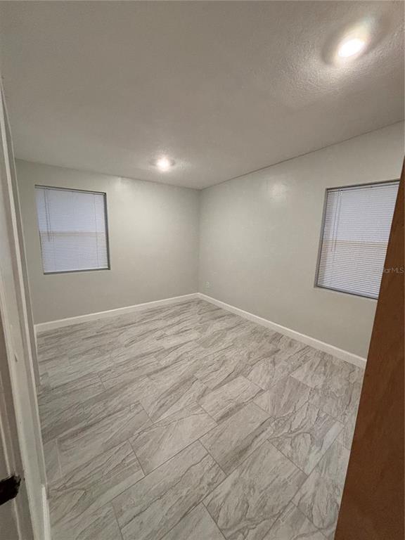 Foto del edificio - 10543 Ashby Rd