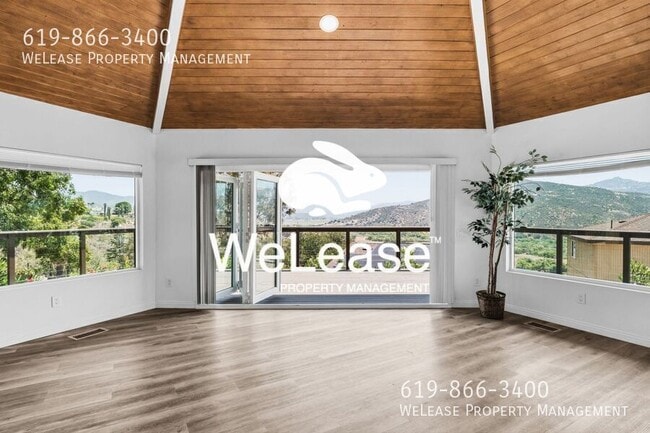 Building Photo - 2916 Anaheim St