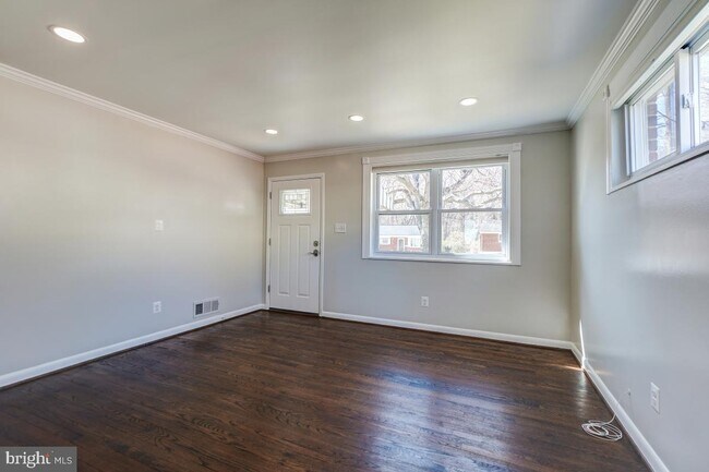 Building Photo - 11403 Schuylkill Rd