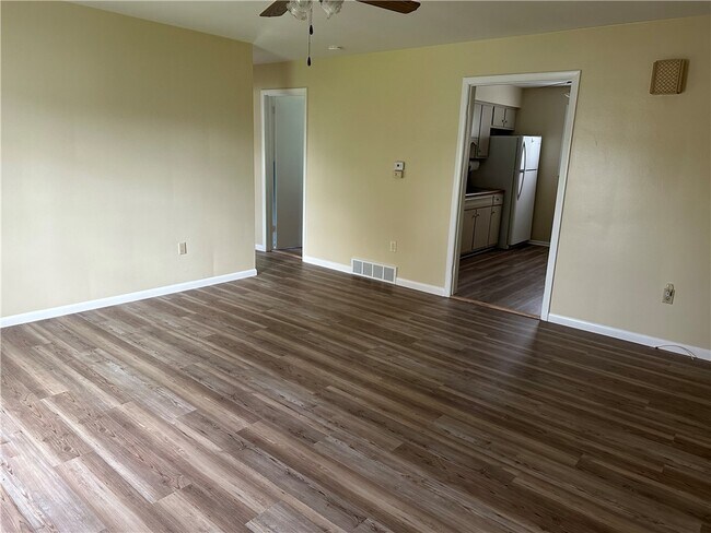 Foto del edificio - 4031 Chilton Ct