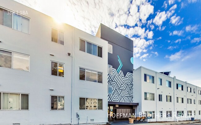 Foto del edificio - 1925 13th Ave