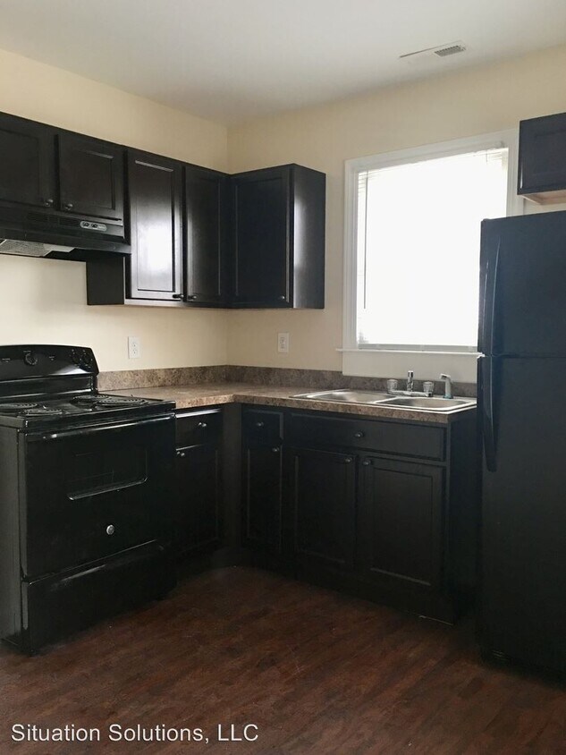 Primary Photo - 2 br, 1 bath House - 1003 Burrow Ave