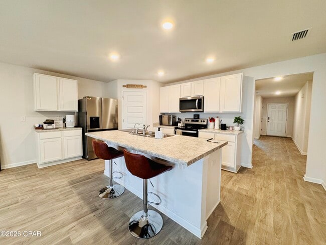 Foto del edificio - 4007 Pioneer Ln.