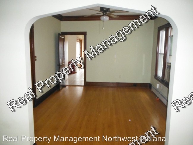 Building Photo - 3 br, 2 bath House - 1733 Atchison Avenue