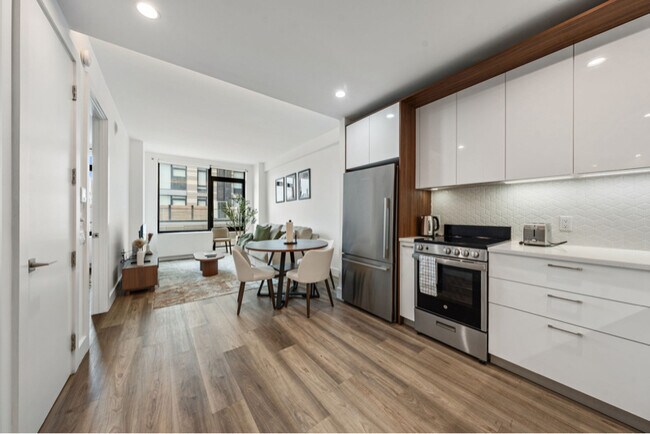Foto del edificio - 228 E 135th St