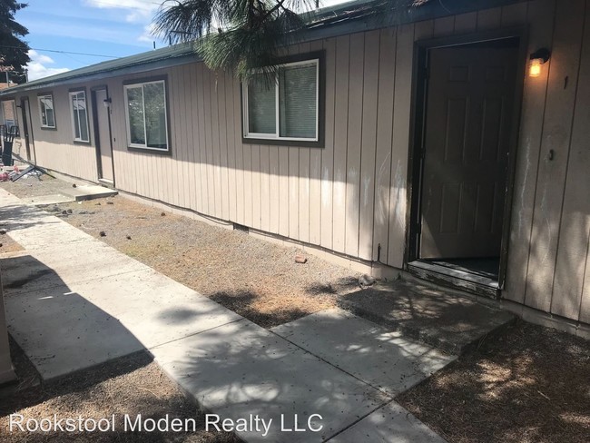 Foto del edificio - 3 br, 1 bath House - 604 S 3rd St #1