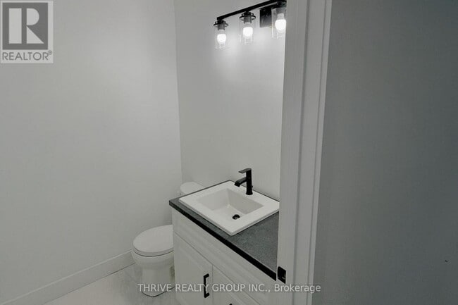 Building Photo - 51 Toulon Crescent