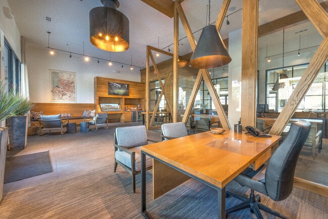 Foto del edificio - Elora Flower Mound