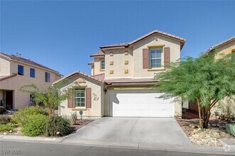 Building Photo - 2586 Begonia Valley Ave