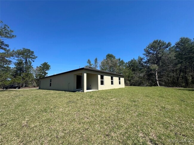 Building Photo - 2398 W Swanson Dr