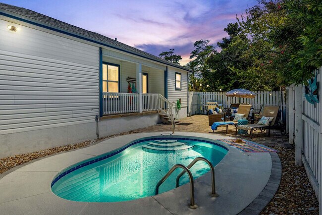 Foto del edificio - 4496 Luke Ave