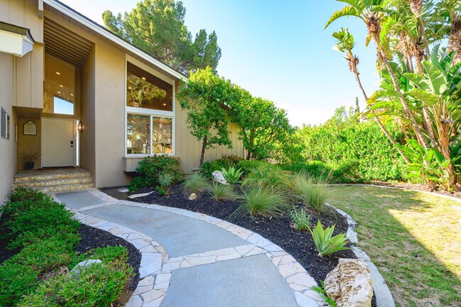 Foto del edificio - 10961 Limetree Dr