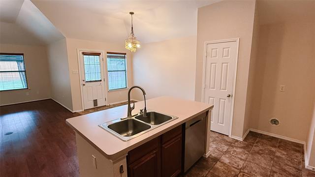 Foto del edificio - 4308 Summer Star Ln