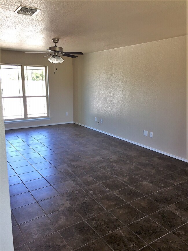 941 Brookview Dr, Copperas Cove, TX 76522 Townhome Rentals in