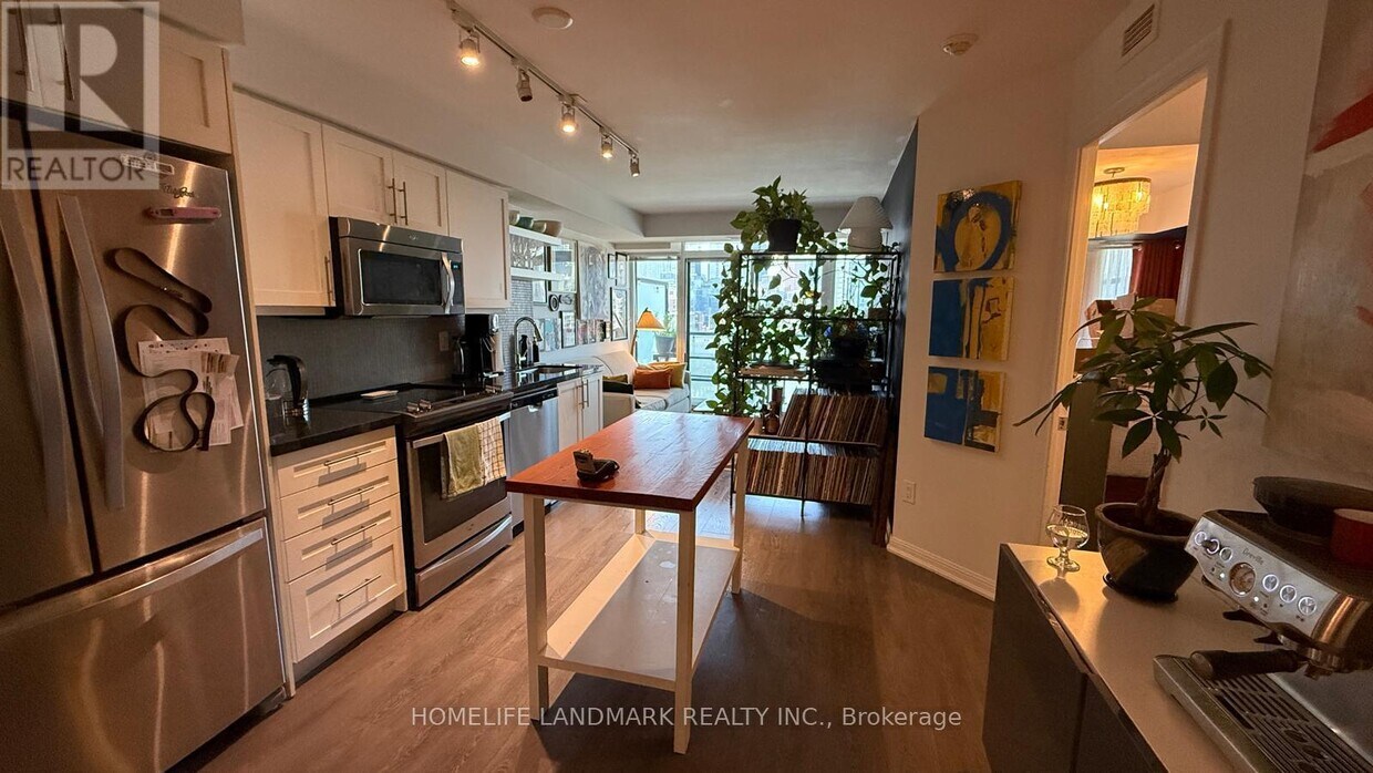 Photo principale - 400-1400 Adelaide St E
