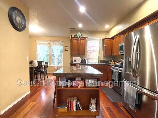 Foto del edificio - 6007 NE Alder St