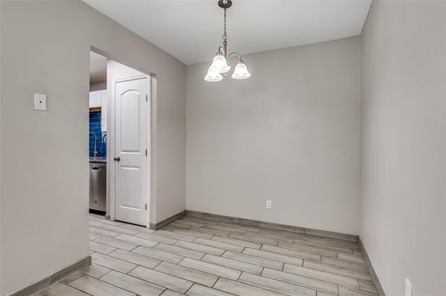 Foto del edificio - 1603 Windsong Ln