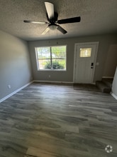 Building Photo - 107 Penny Ln