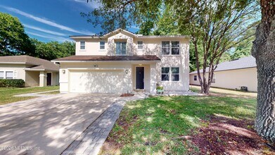 Building Photo - 1063 Collinswood Dr W
