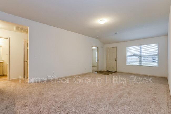 Building Photo - 3065 Emerald Park Trl