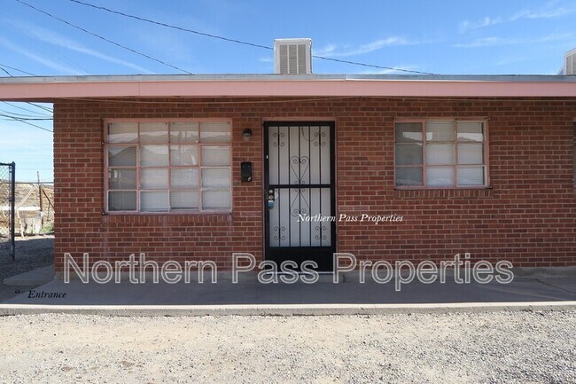 Building Photo - 4023 Thomason Ave