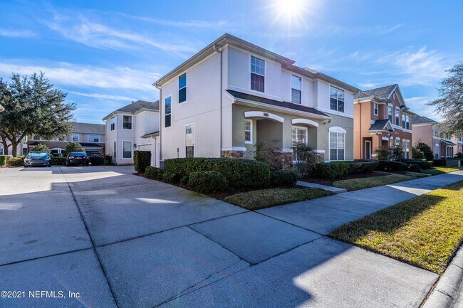 Building Photo - 5774 Parkstone Crossing Dr