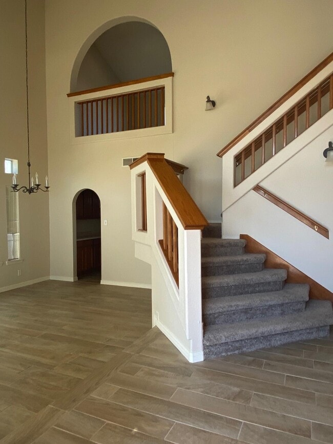 Foto del edificio - 12385 Paseo Alegre Dr