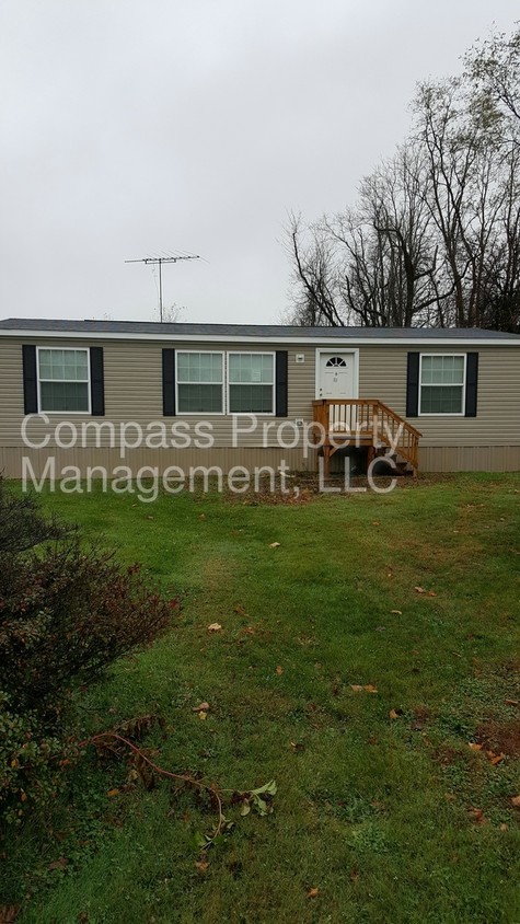 Primary Photo - 1220 Willow St