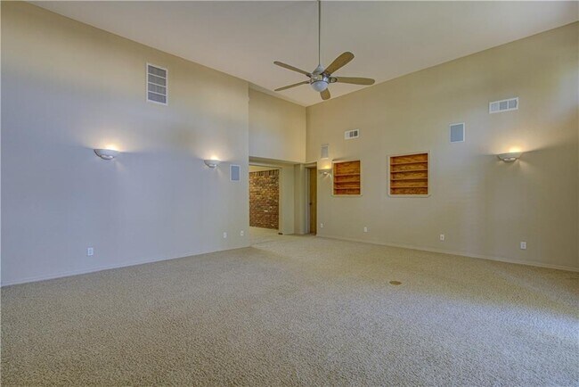 Foto del edificio - 1525 Cherry Stone St