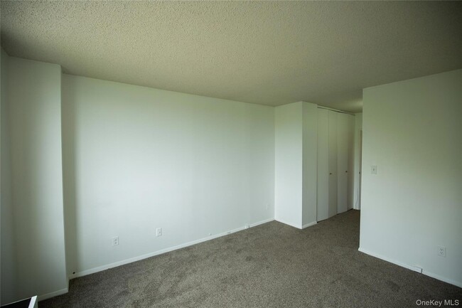 Foto del edificio - 2287 Johnson Ave