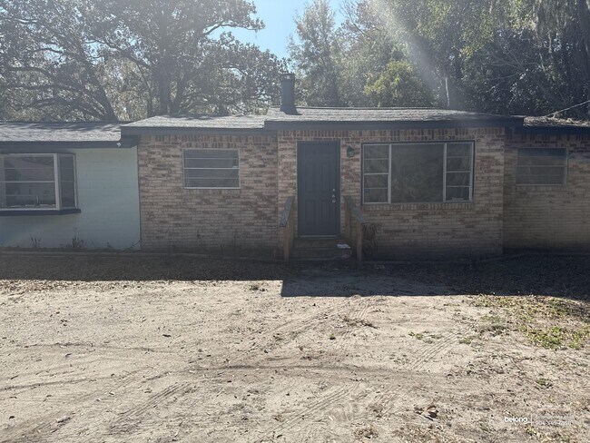 Building Photo - 3636 Turton Ave