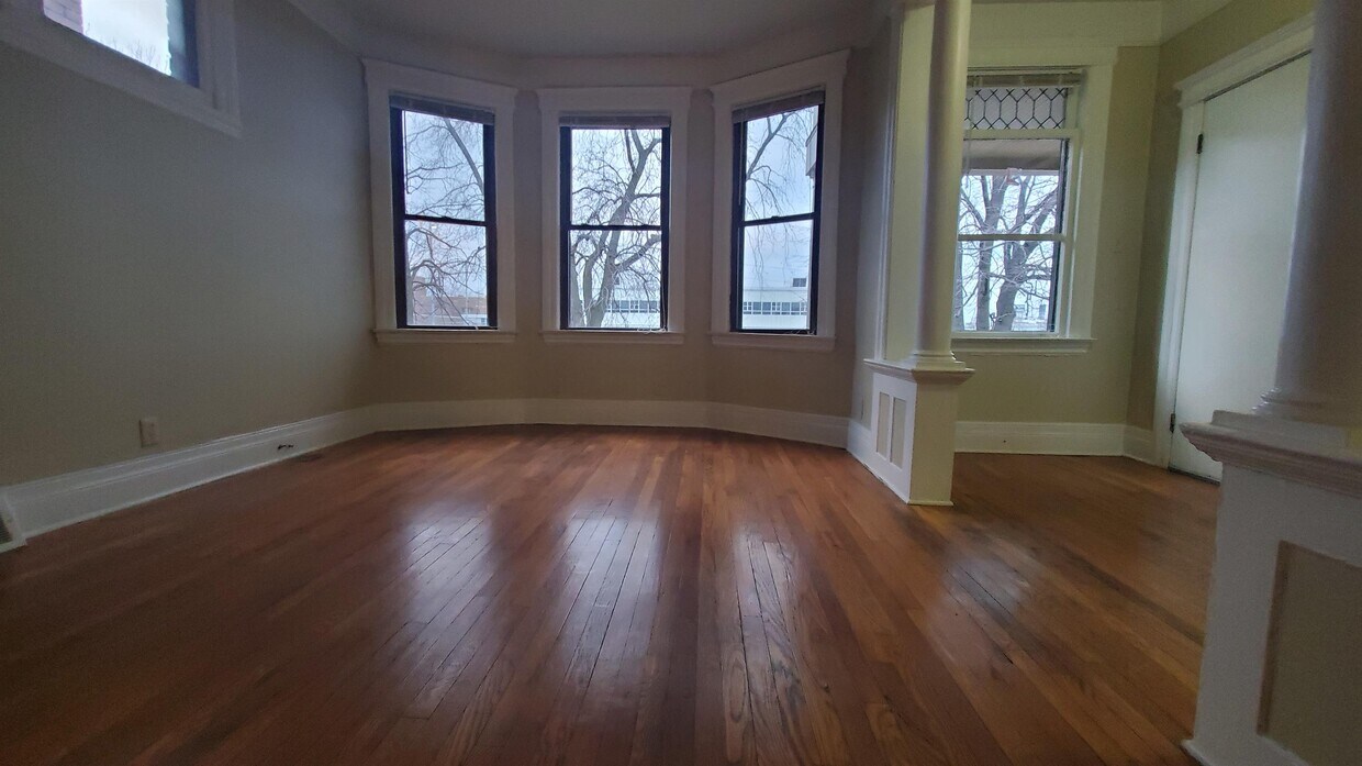 644 E Ferry St Unit 1W, Detroit, MI 48202 Apartment for Rent in