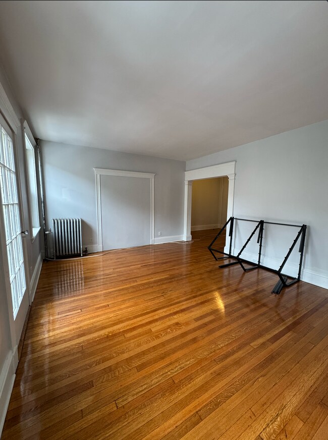 Foto del edificio - 104 Strathmore Rd