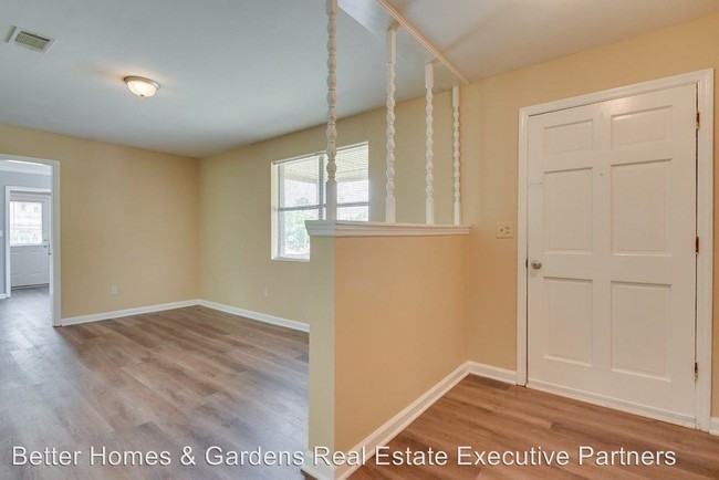 Foto del edificio - 3 br, 2 bath House - 2702 Castletown Drive