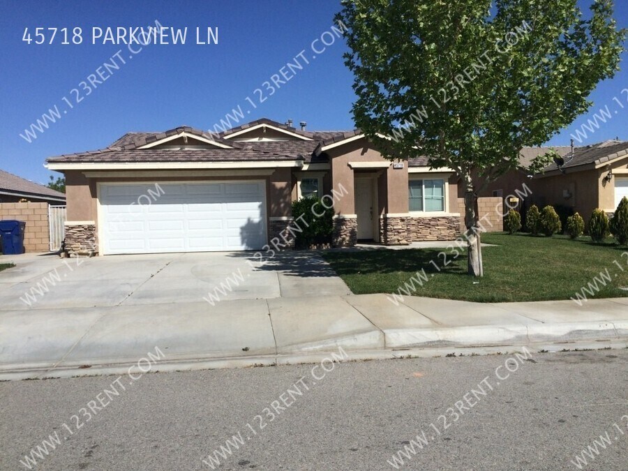 Foto principal - 45718 Parkview Ln