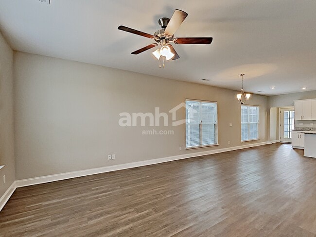Building Photo - 5107 Sunset Ridge Ln